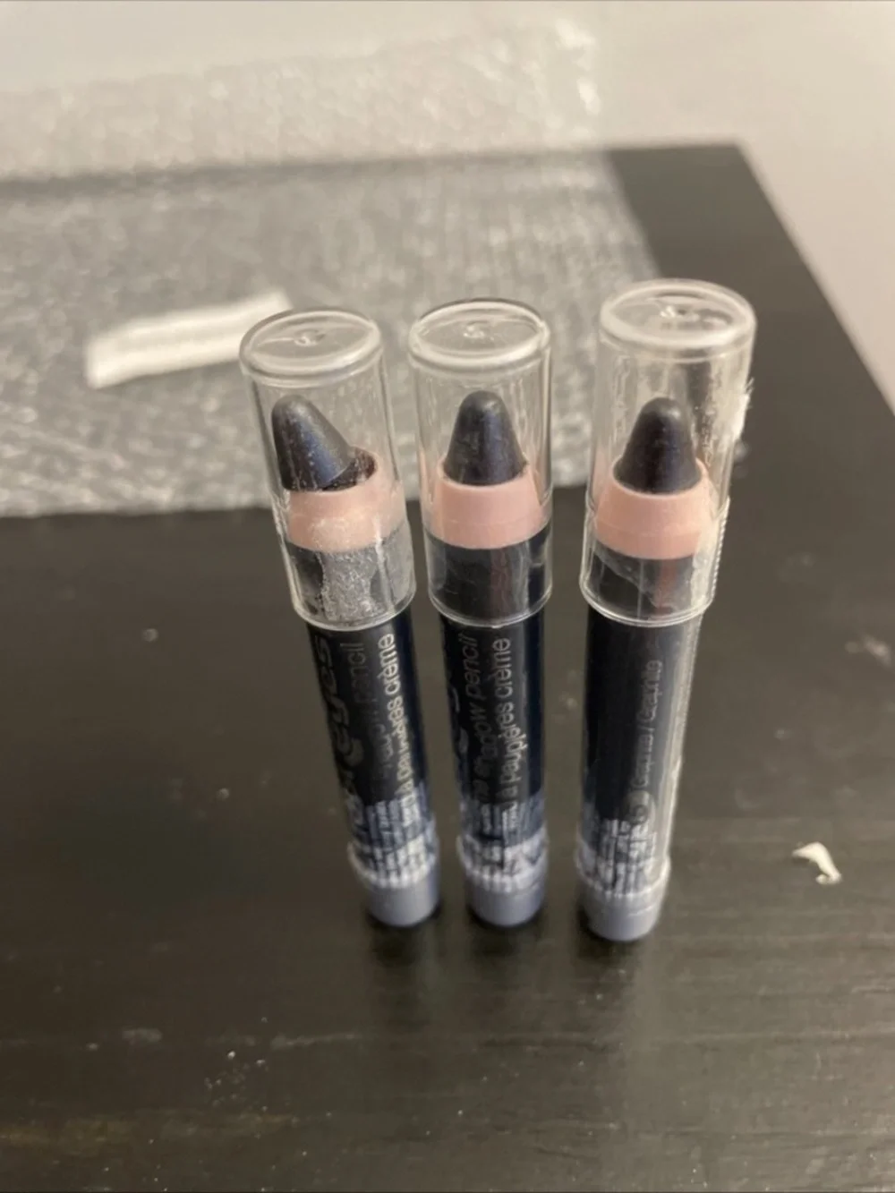 wet n wild IDOL EYES creme shadow pencil 135 Graphite x3 